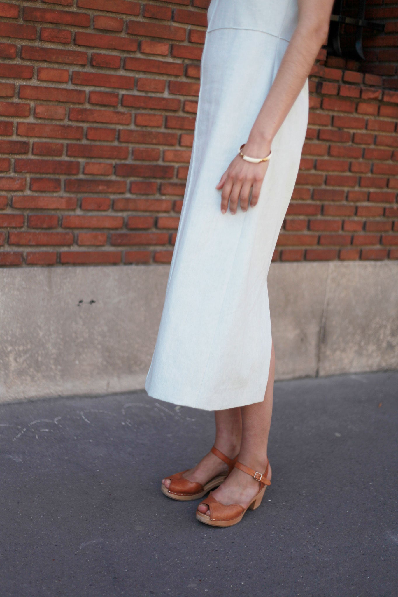 La Tenue de M en Bleu Clair